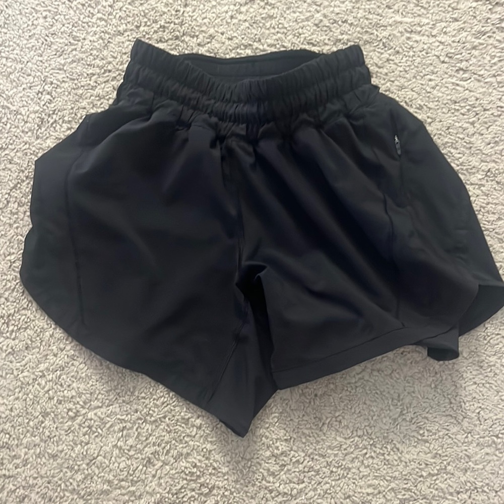 Black hotty hot lululemon size 4 “4” shorts